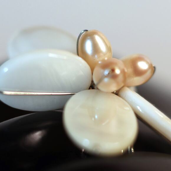 Chunky Flower Ring White Ocean Shell Petals And Pearly Beads Adjustable Band - Picture 3 of 8